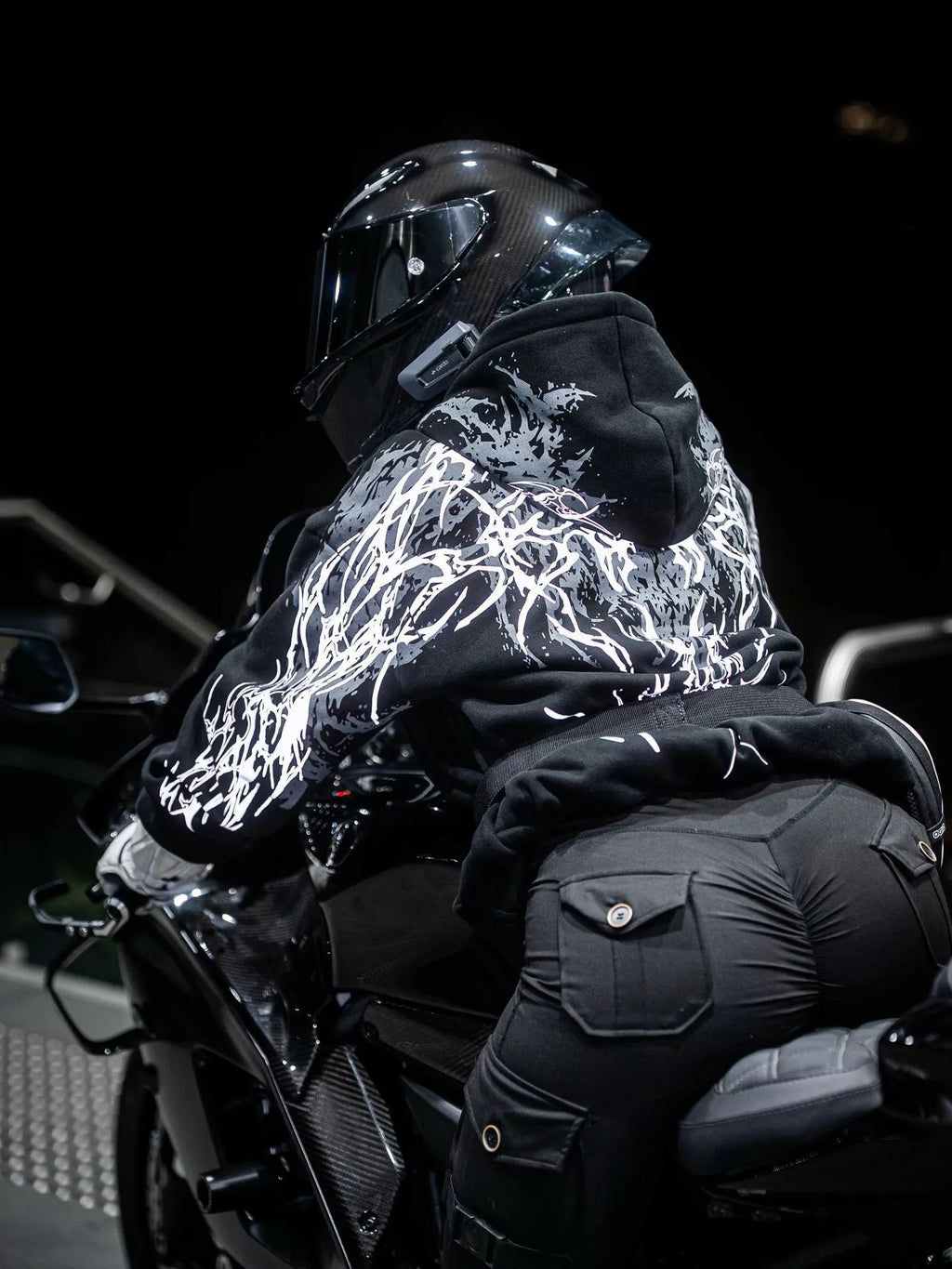 REFLECTIVE HOODIE V2