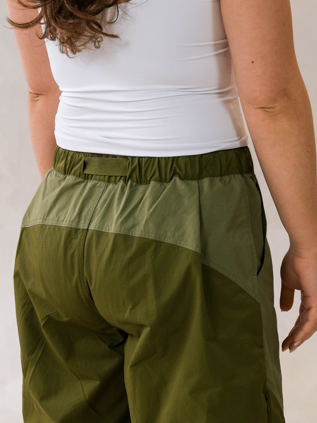 VERSATILE TECHNICAL MOUNTAIN PANTS