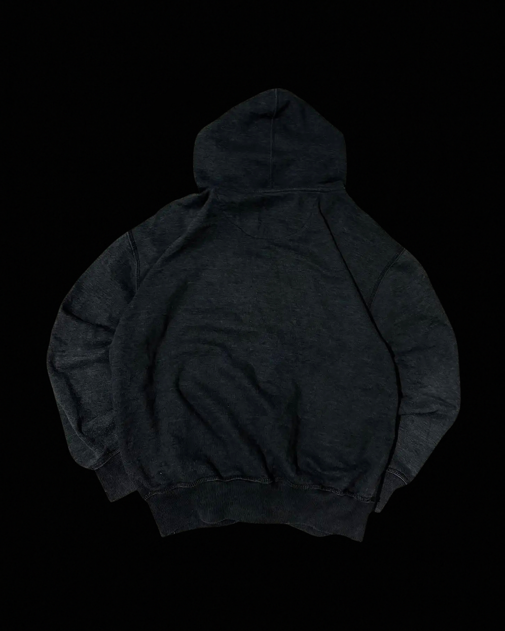 'WINGED' ZIPUP