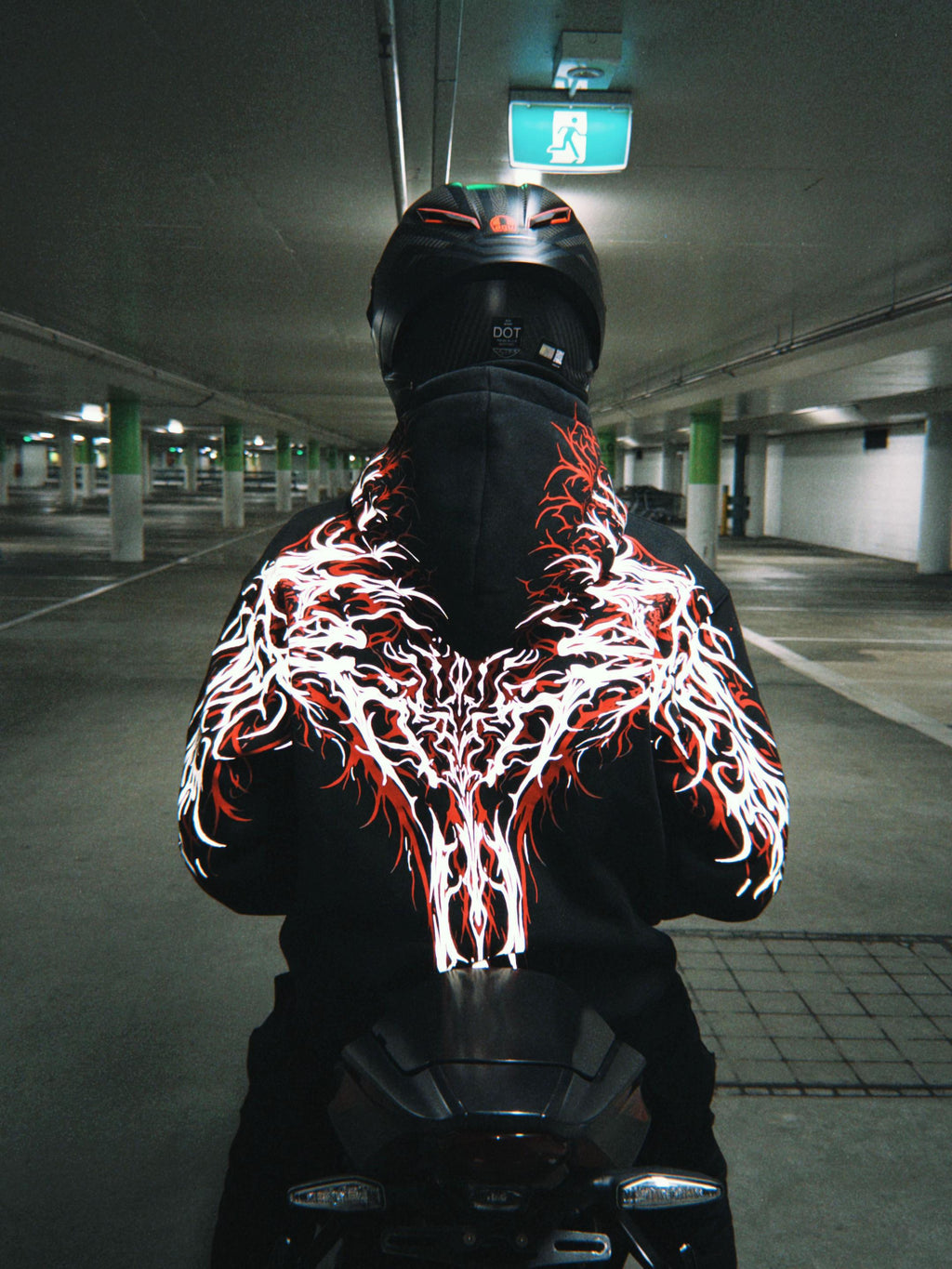 REFLECTIVE HOODIE V3